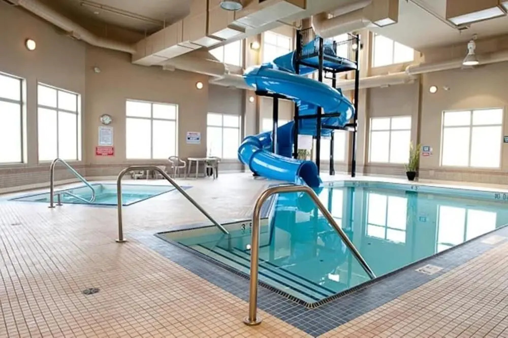 Paradise Inn and Suites