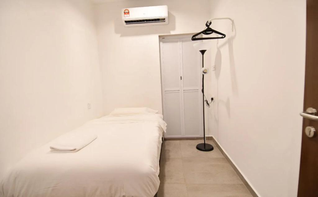 The Bed Hotel