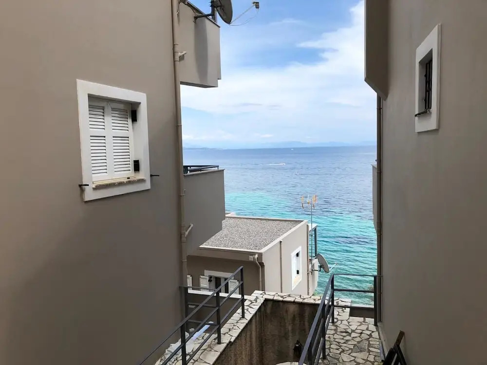 Glyfa Beach Villas