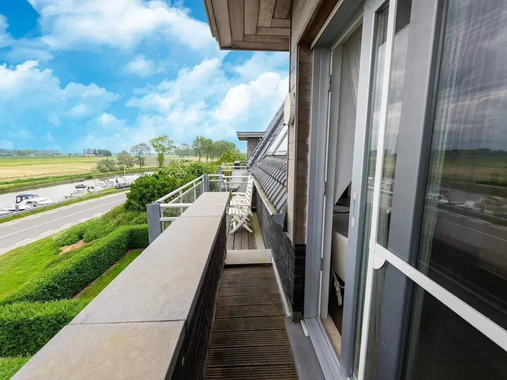 Beautiful Duplex Apartment With Fantastic Views