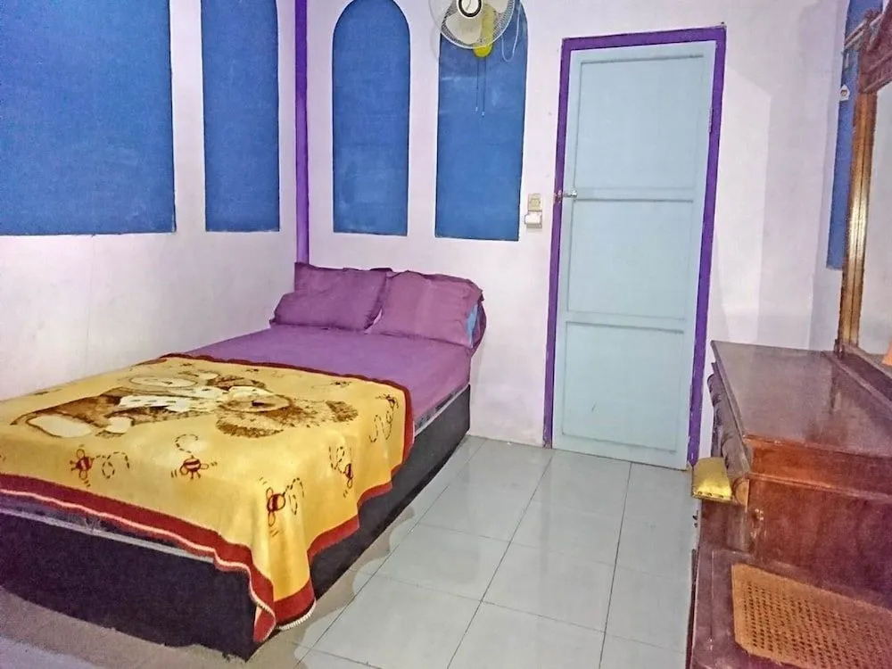 Oyo 2467 Penginapan Dafista