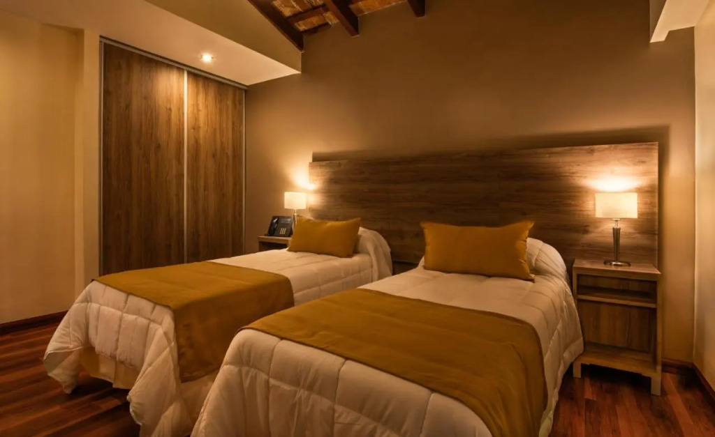Hotel Intersur La Cumbre