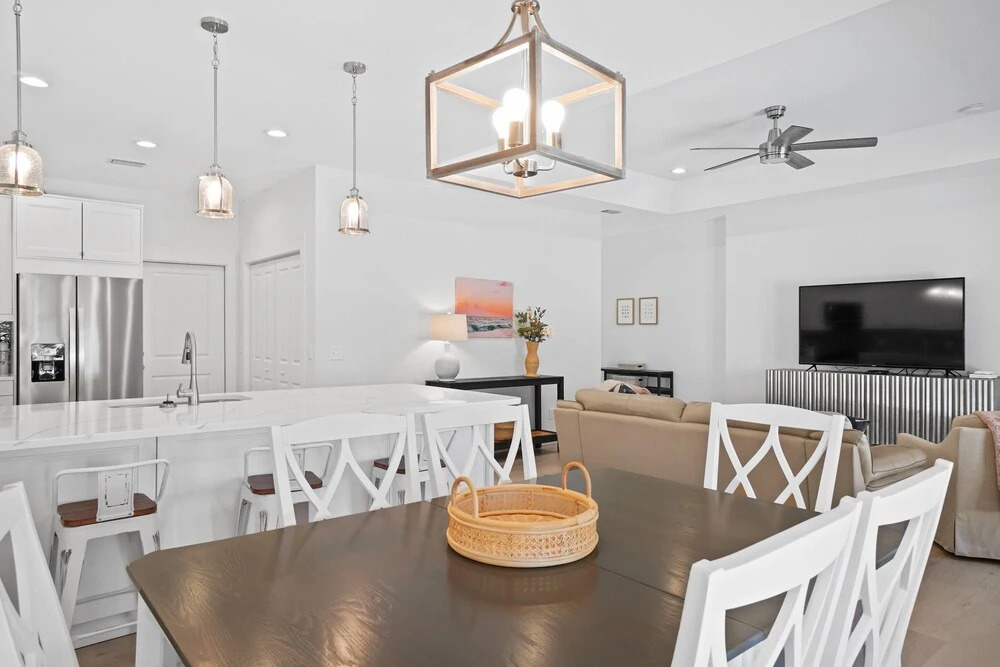 Beach House - The Sanderling by PHG