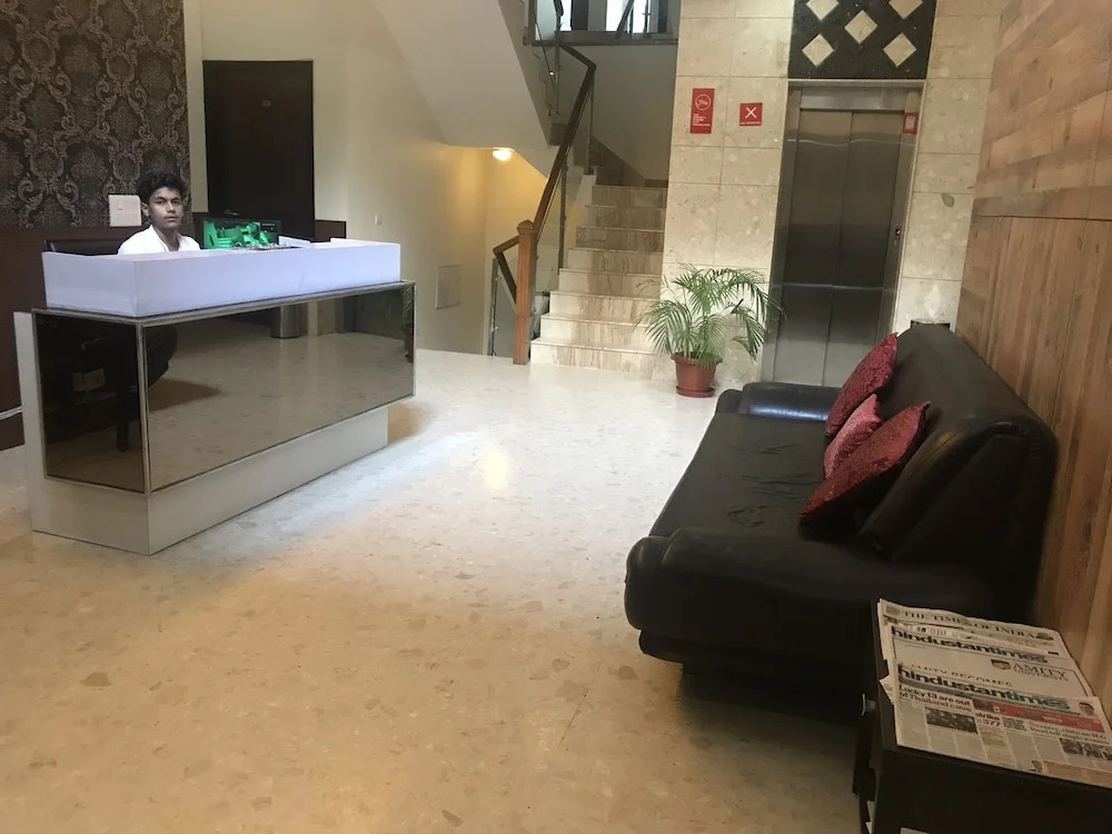 Amazone Residency