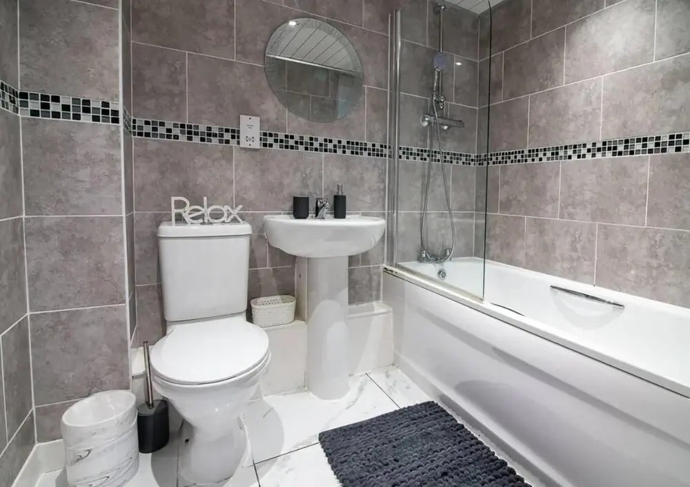 2br-sleeps6-wifi-smarttv-o2academy-ws87