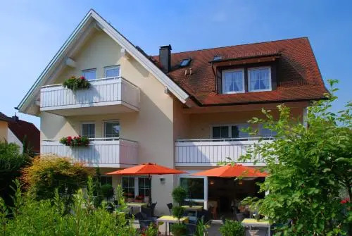 Hotel Im Winkel Appartements und Zimmer