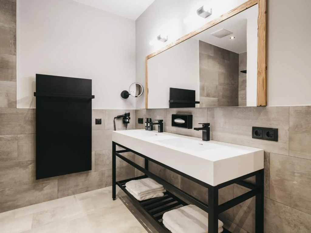Hotel Astoria by VAYA