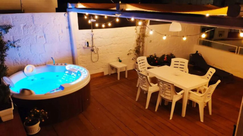 Amalfi Pool Suite