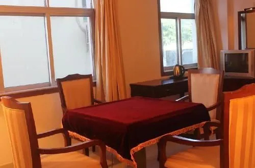 Shenzhen White House Seaview Resort Hotel