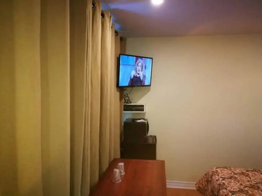 Motel Chez Nous