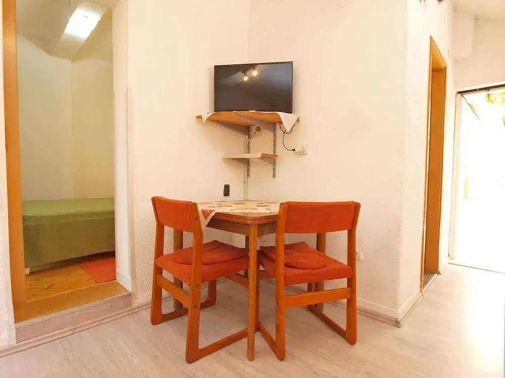 Apartments Mara 44
