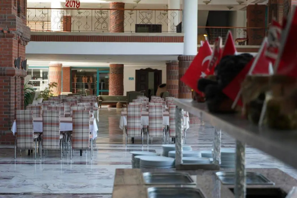 C&H Hotel