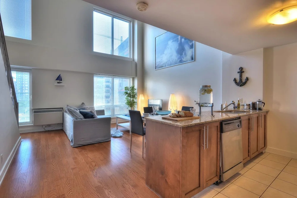 2 Floor Mezzanine Condo Near Convention Center