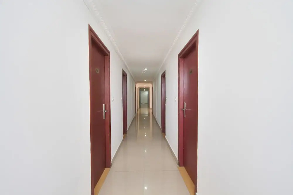 OYO 9656 Hotel Sri Venkateshwara Residency