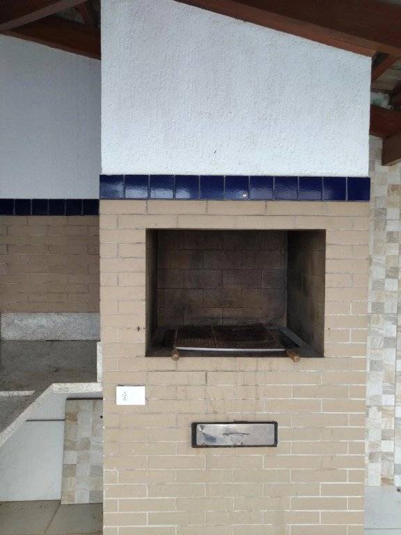 B101 AP com churrasqueira e Guarda Barco e Cozinha privativos , Náltico em Caldas Novas