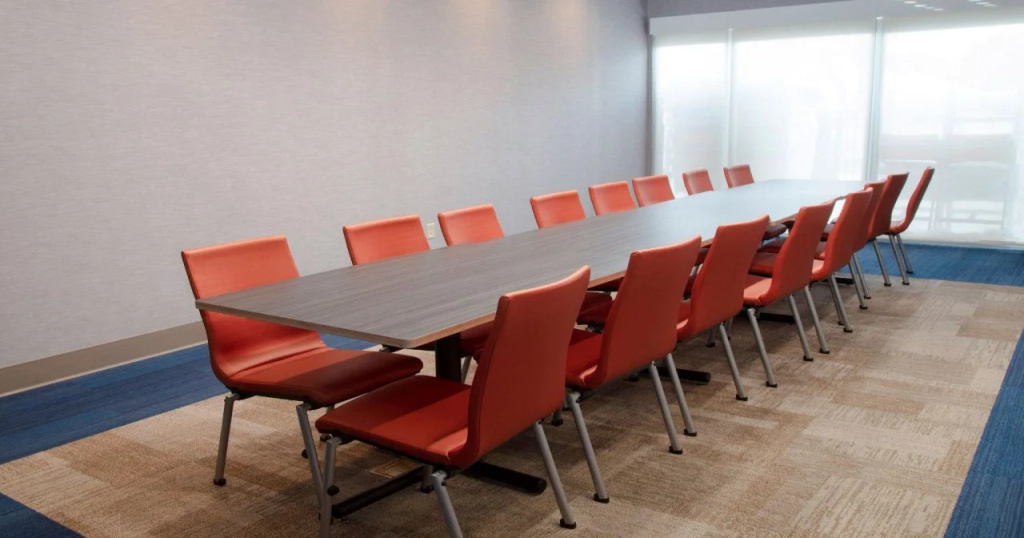 Holiday Inn Express & Suites - Marion by IHG