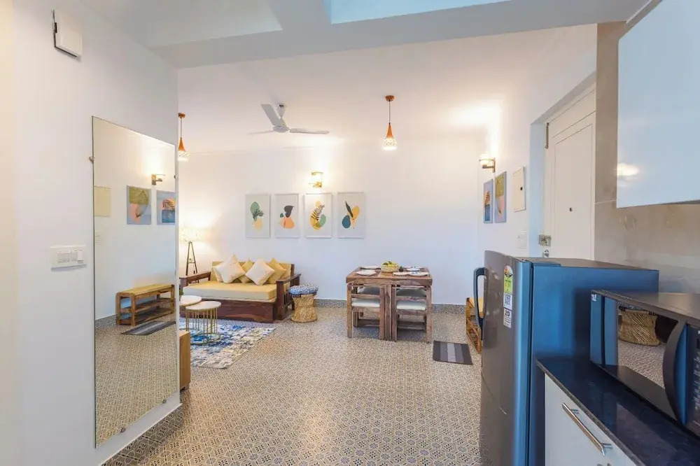 Palm Retreat 1BHK Pool & Field Views