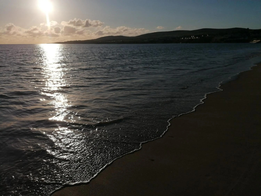 Ballyheigue Cliff Side and Sea View Apartment