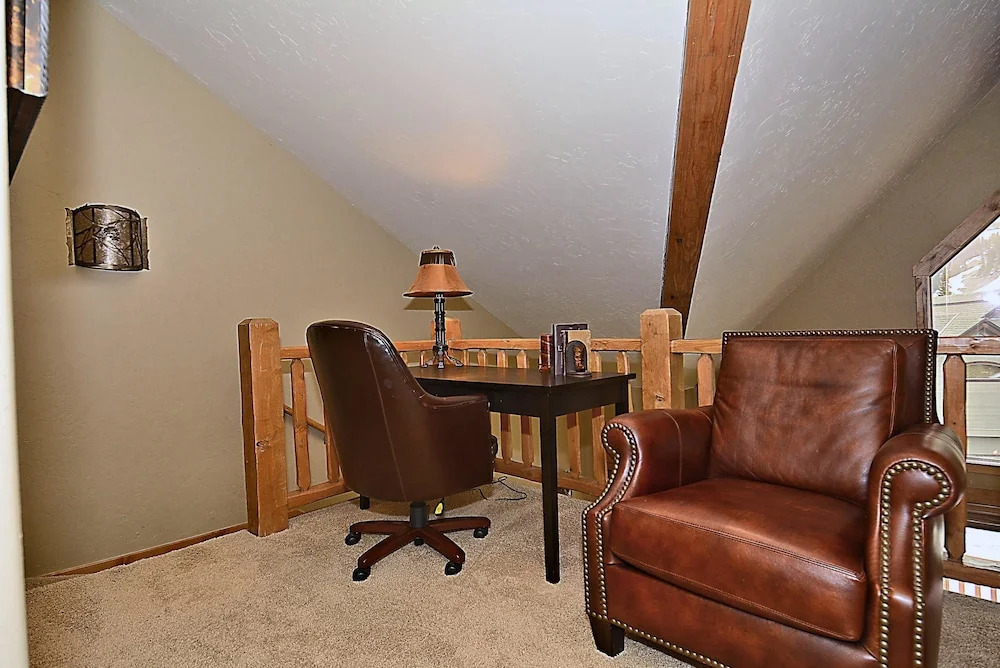 Lakota Antlers 200 5 Bedroom Holiday Home by Winter Park Lodging Company