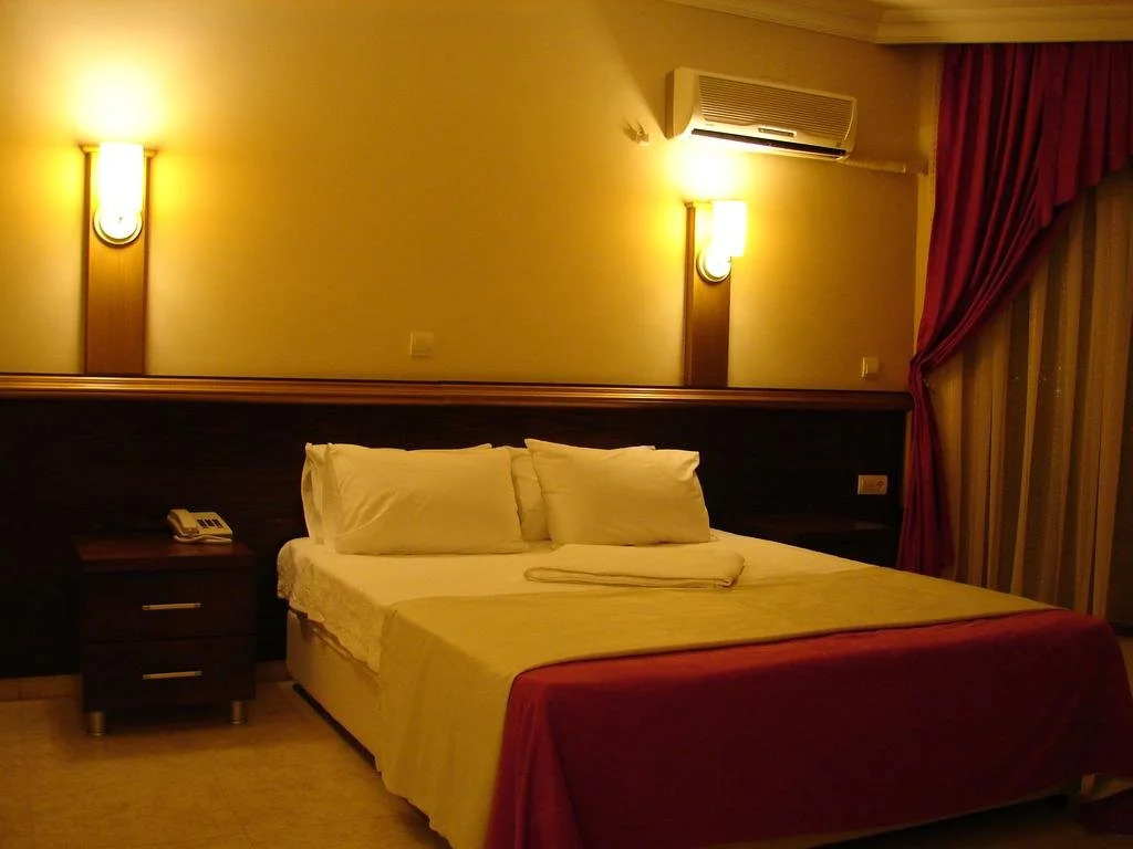 Gumus Hotel
