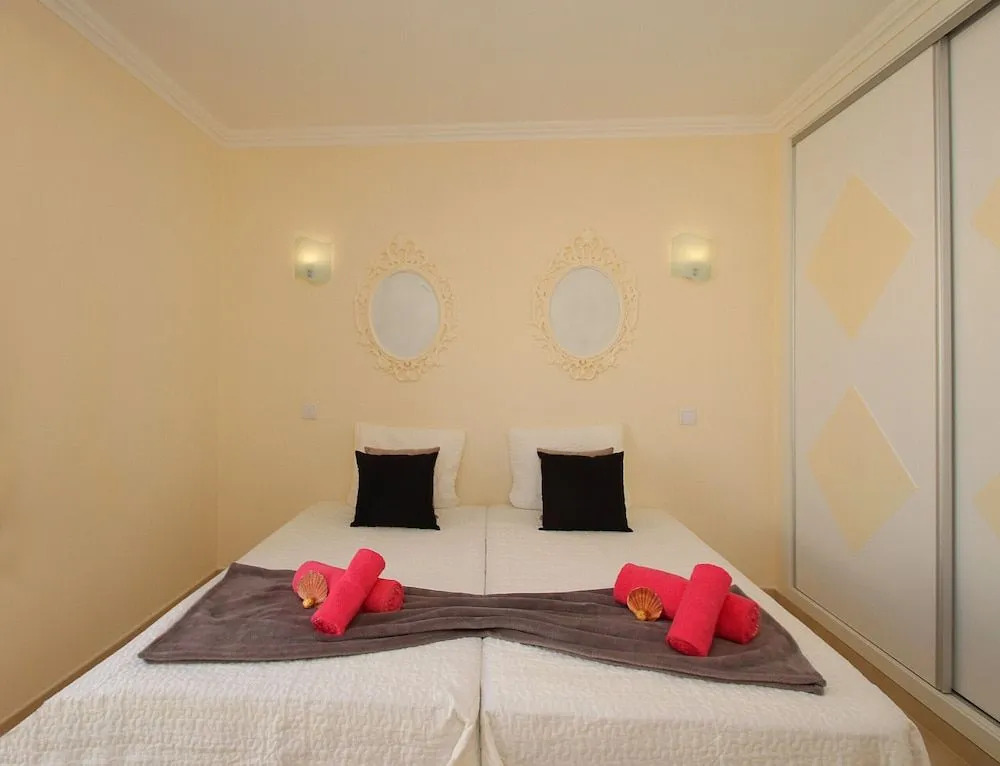Villa Moorea - Moradia com piscina aquecível, ginásio e BBQ - Galé, Albufeira