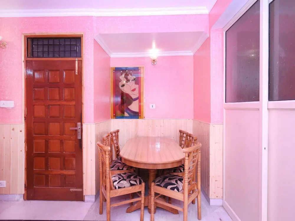 Oyo 13110 Home Valley View 3Bhk Panthaghati