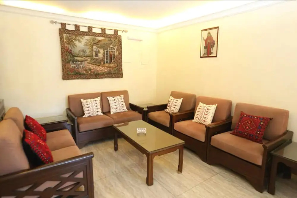 Al Zaitouna Hotel