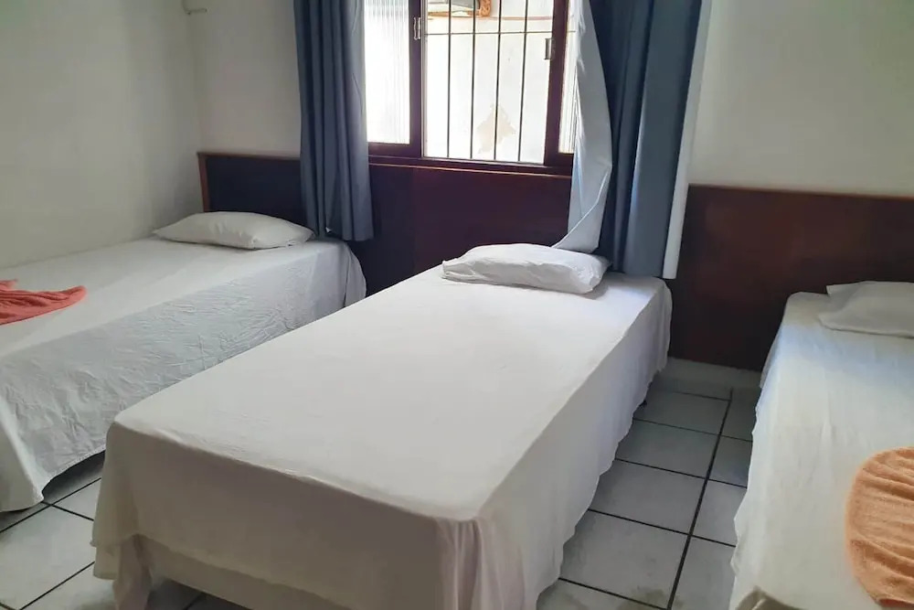 OYO Loretis Hotel