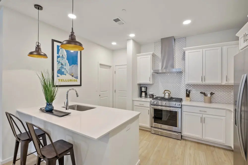 New! Cozy Colorado Living – 8 Min From Old Town!