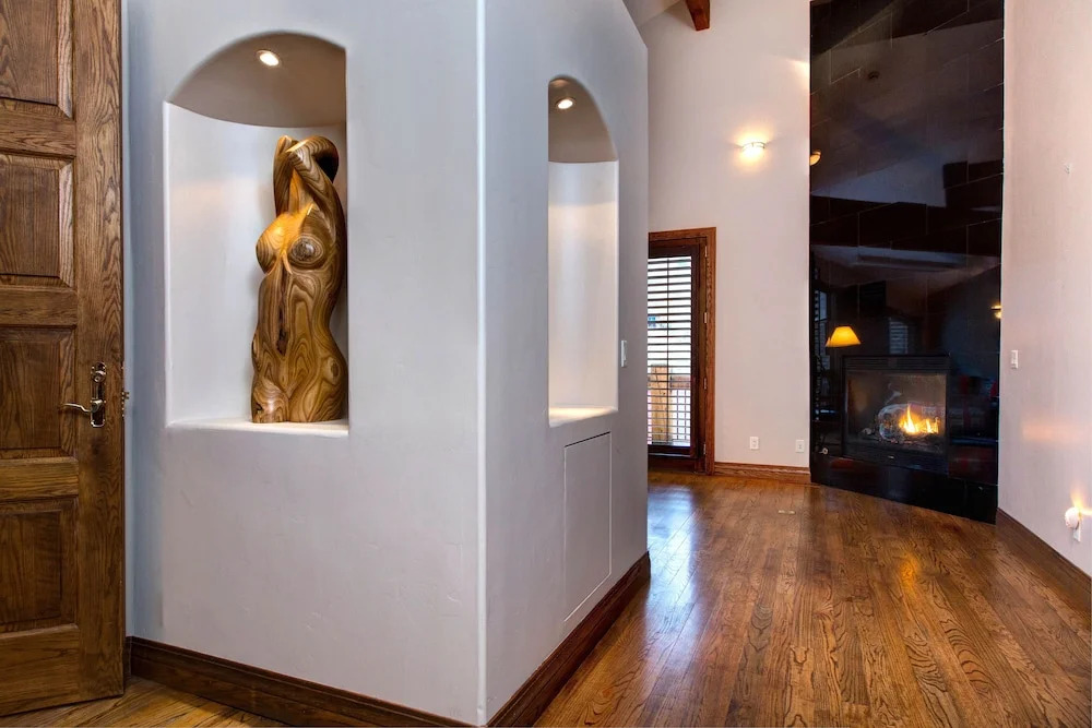 Abode in Vitrail