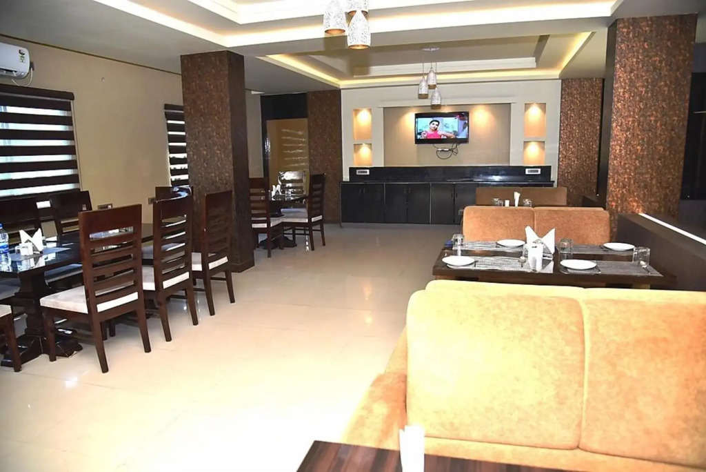 Hotel Saptarshi