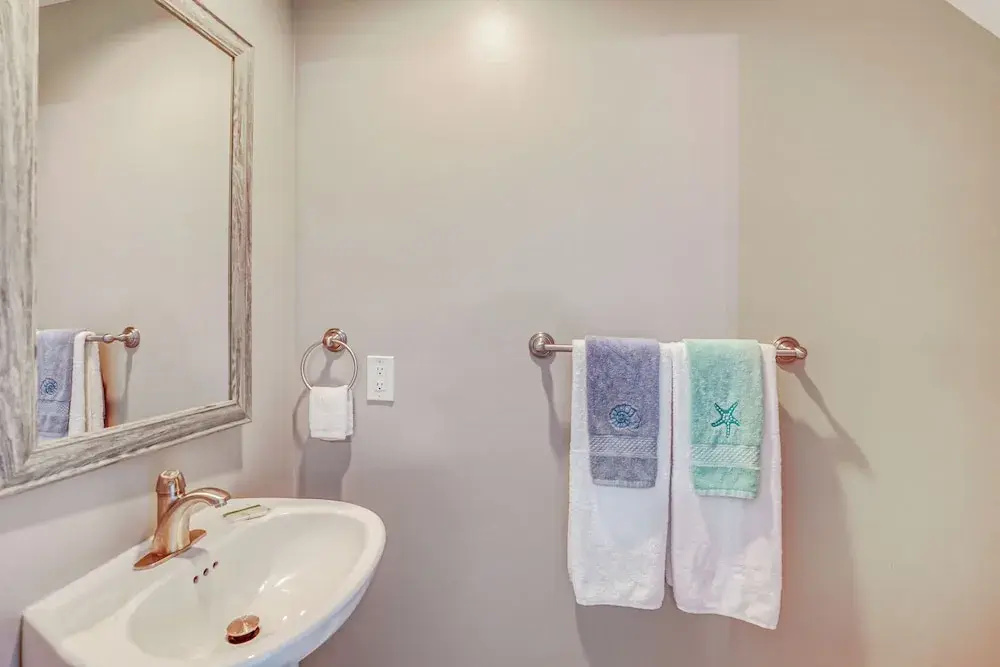 Oceanfront Duck Key Villa: 2 Marinas Steps Away