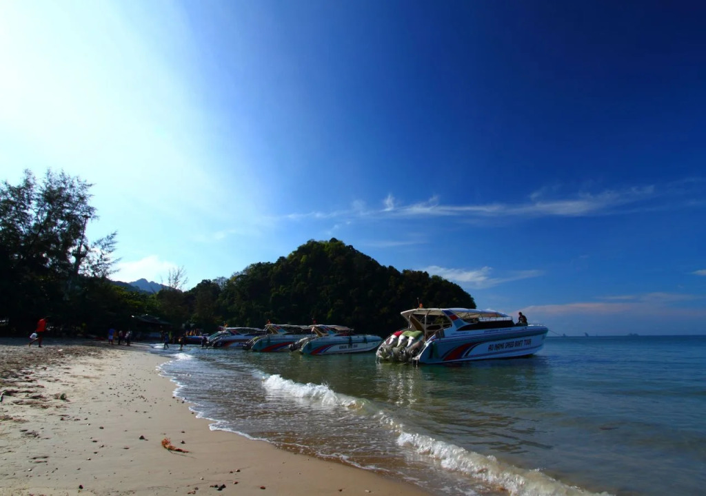 Srisuksant Resort