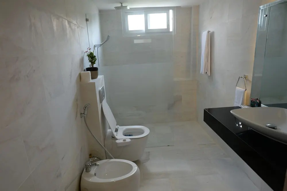The Palm Suites
