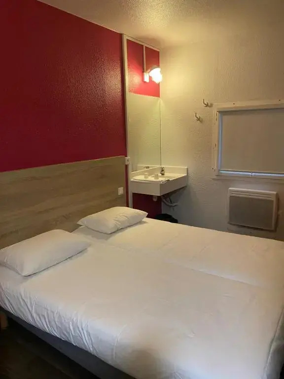 HOTEL F1 SAINT-LO
