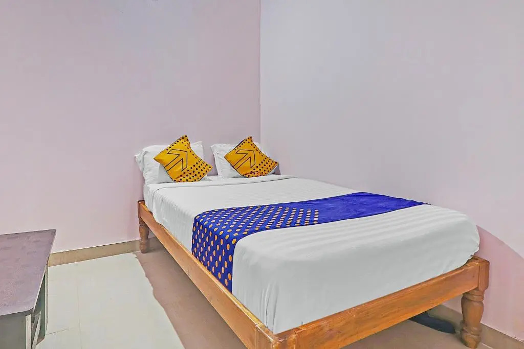 Spot On Sln Comforts Near Nagasandra Metro Station
