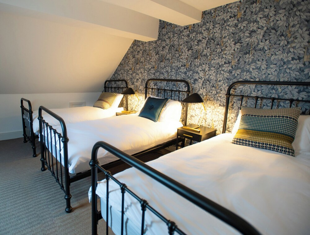 Wren Place Hall