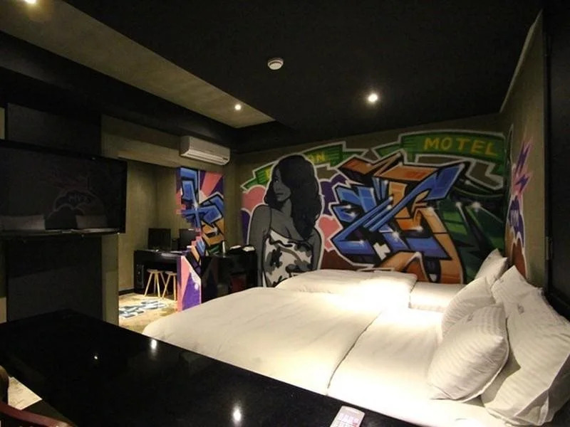 XYM Motel