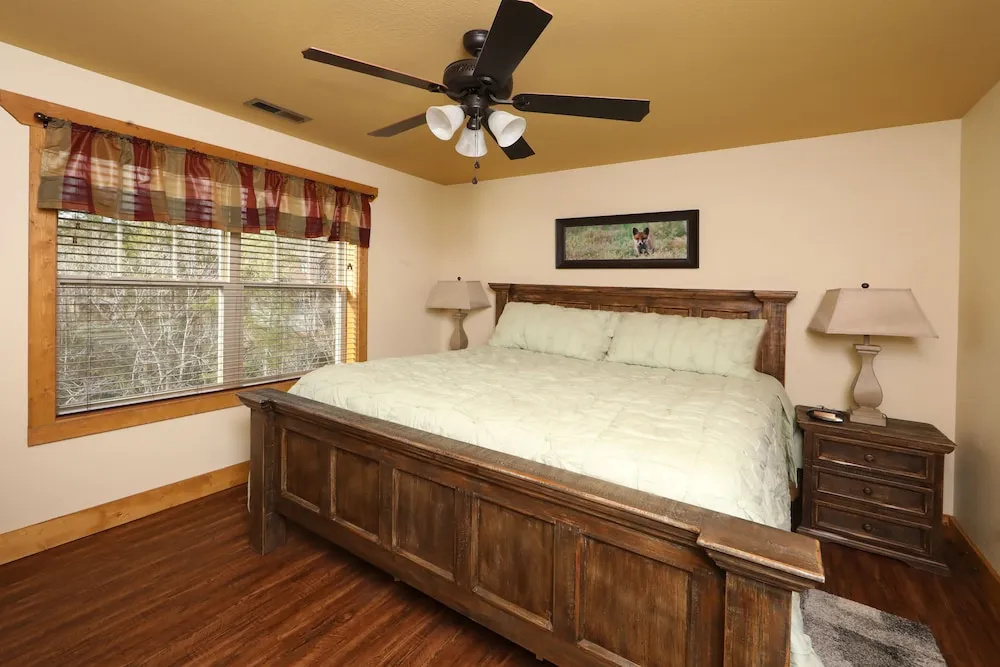 Firefly Nights - Five Bedroom Chalet