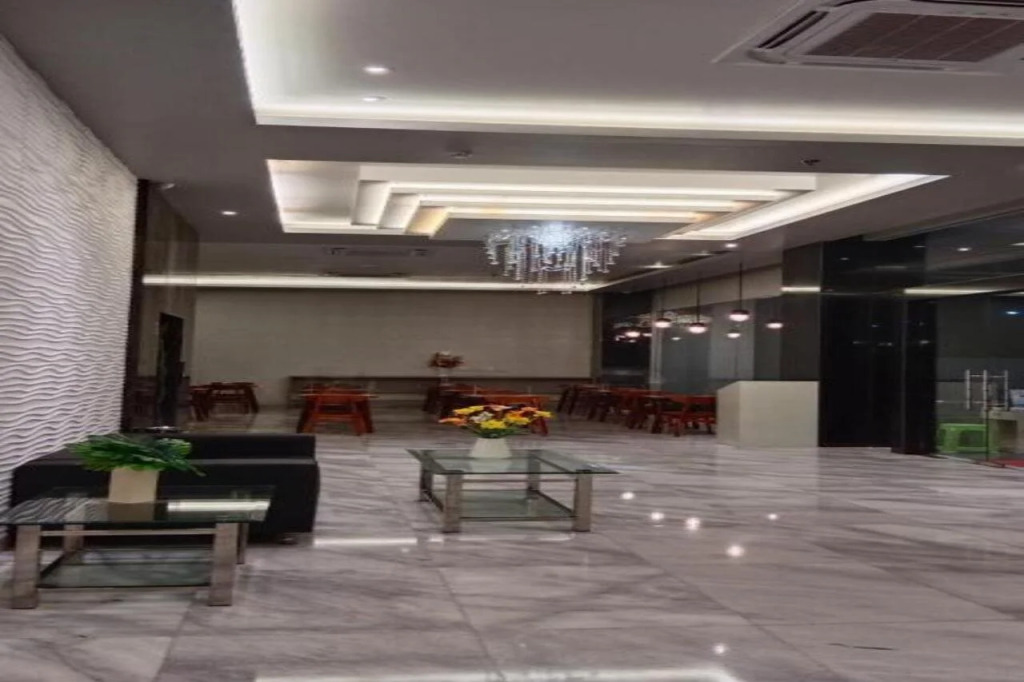 Grand Thamrin Hotel
