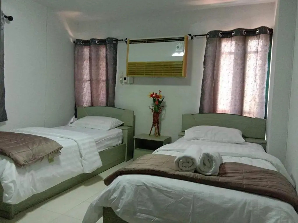 Blue Villa @Pinery Park Beach Rayong 2bdr Villa