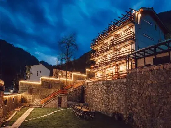 Xiaoshulin Shishang Hostel