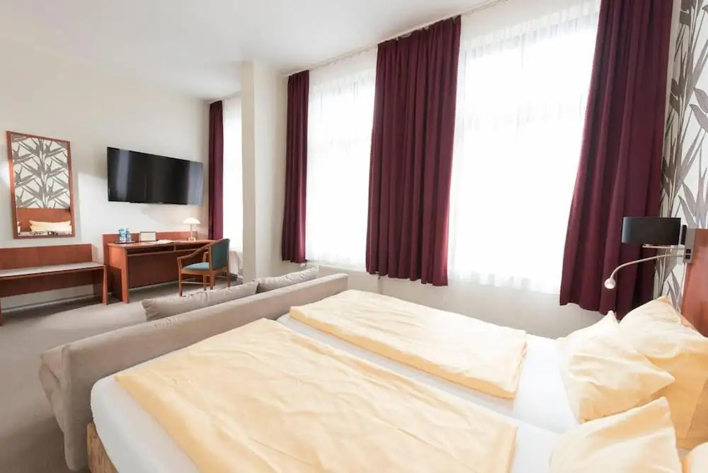 Hotel Schwarzer Adler Jever