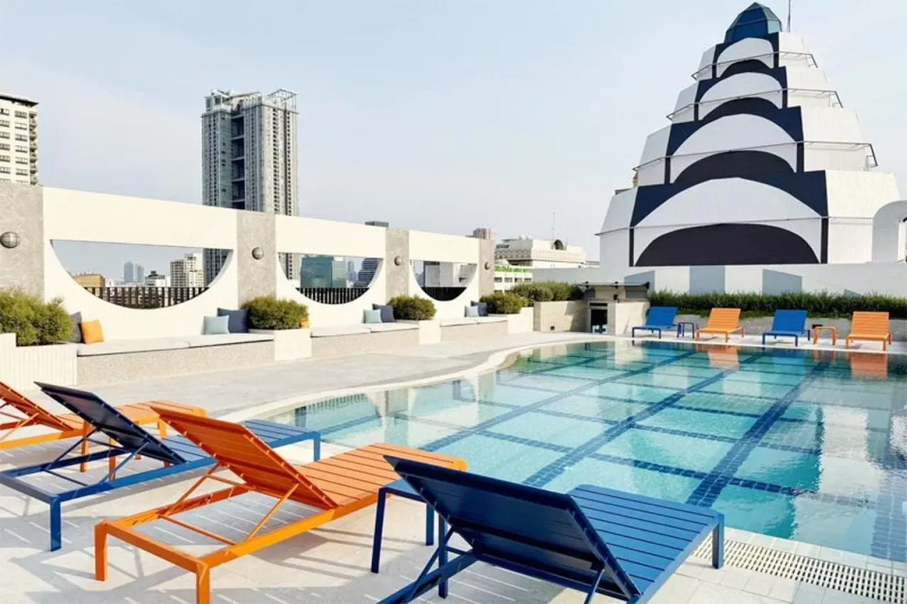 Karnmanee Palace Hotel