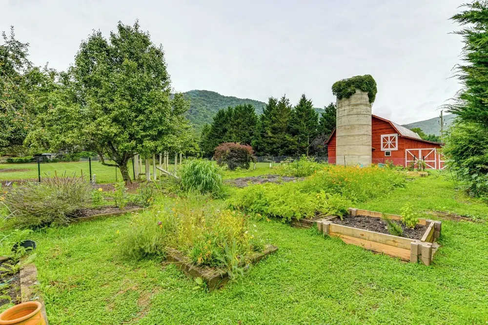 Maggie Valley Historic Farmhouse on 5 Acres
