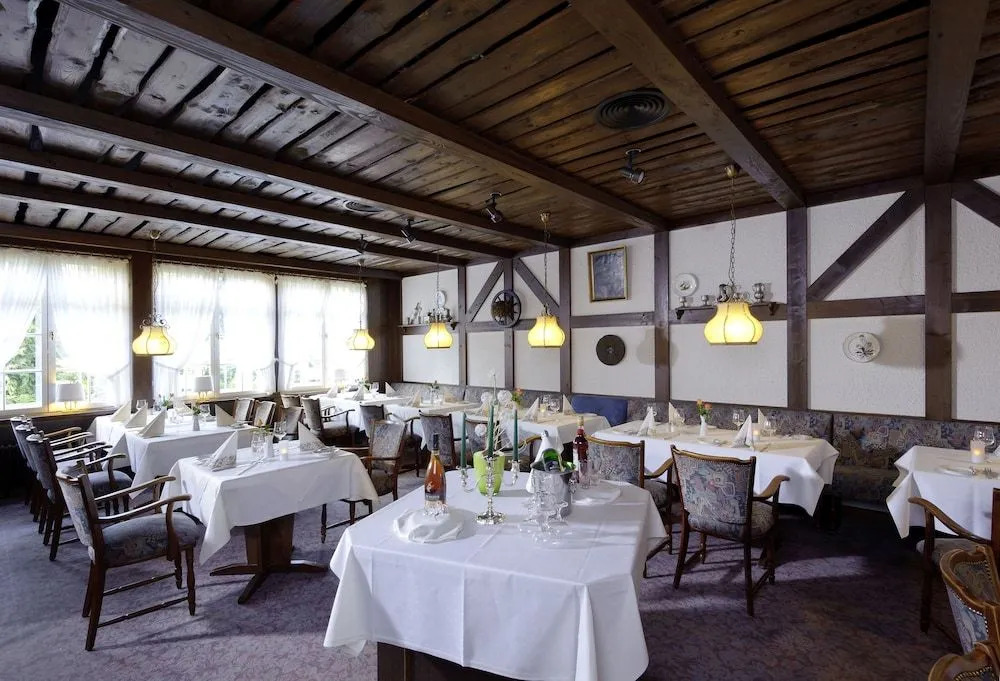 Hotel Zur Windmühle - Parkplatz inklusive