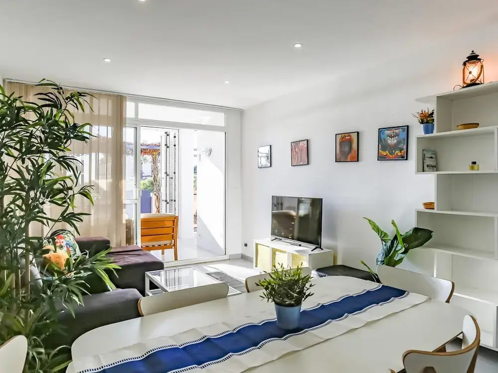 Guess Condo in Sitges 3 Bedrooms 2 Baths