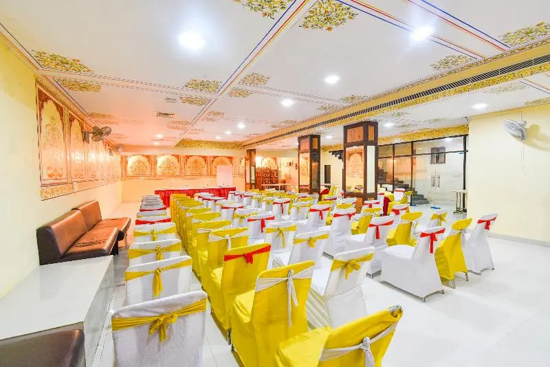 Hotel Laxmi Niwas