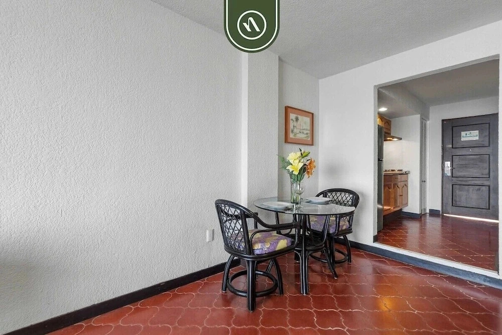 Peaceful Oceanview Studio - Costa Sur Estudio 10