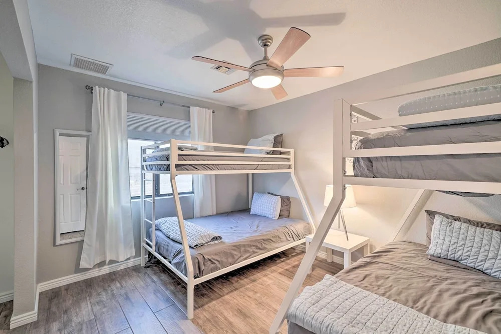 1 Mi to Beach: Lake Havasu Oasis w/ Lake View
